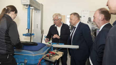 Personer på virksomhedsbesøg