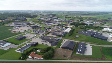 Dronefoto over Søften Erhverv