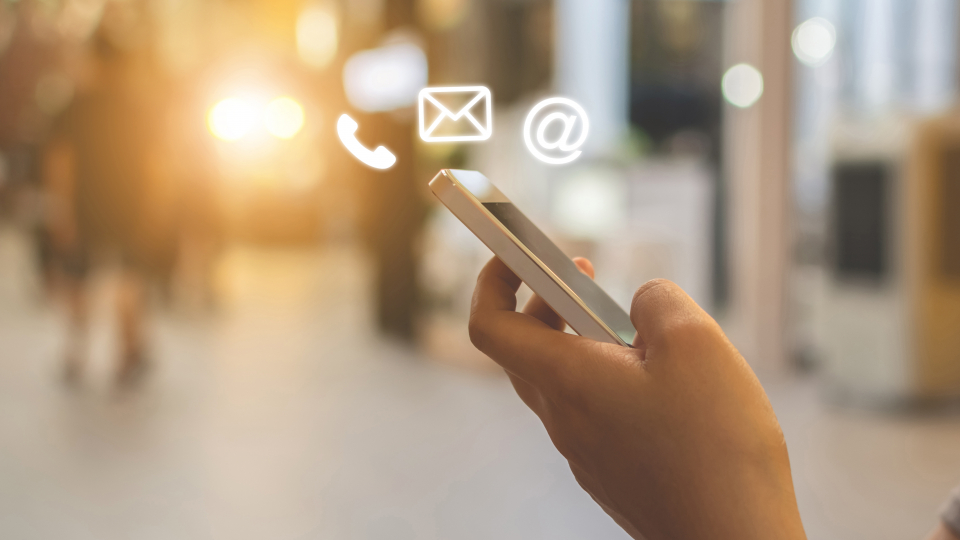 Telefon symboliserer kontakt