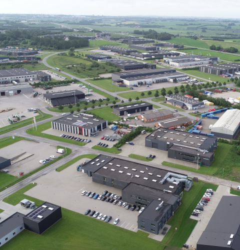 Dronefoto over Søften erhverv